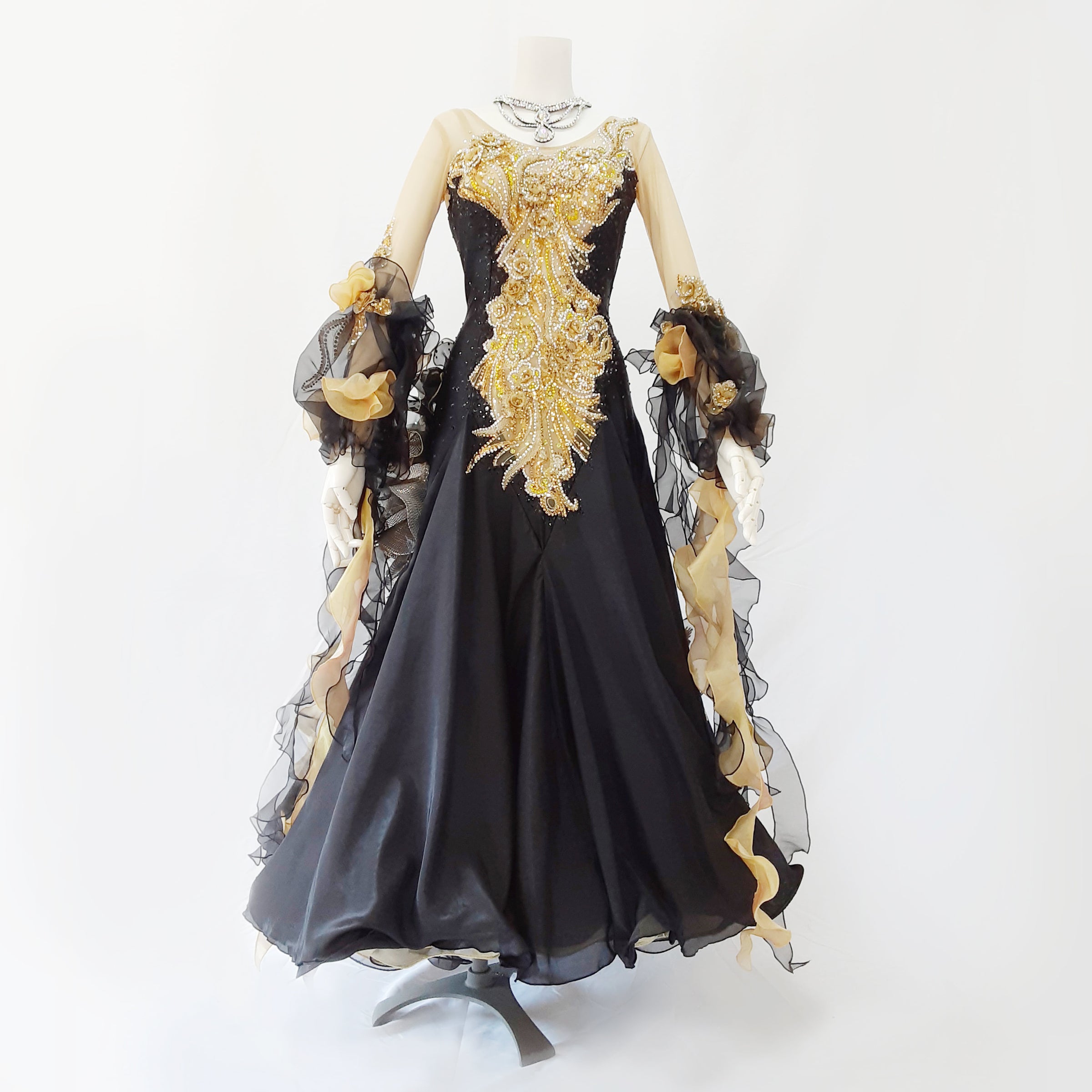 ☆黒とゴールドのセットアップ社交ダンスドレスバスト約40cm
